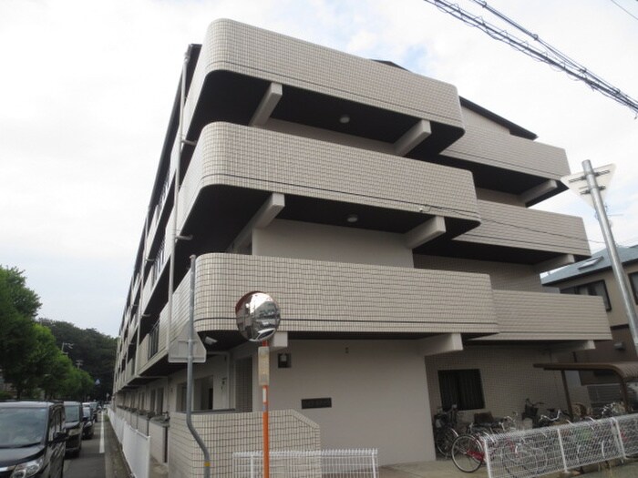 物件外観写真4　(外観写真)