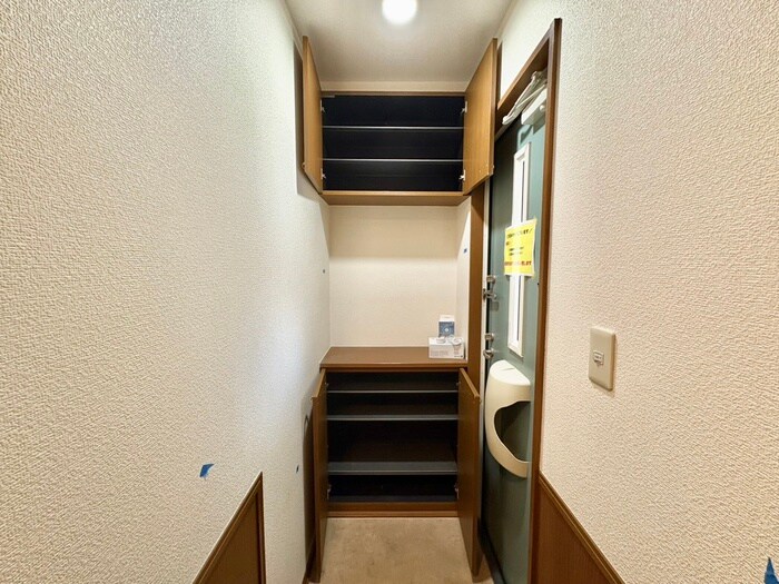 物件内観写真20　(靴箱)