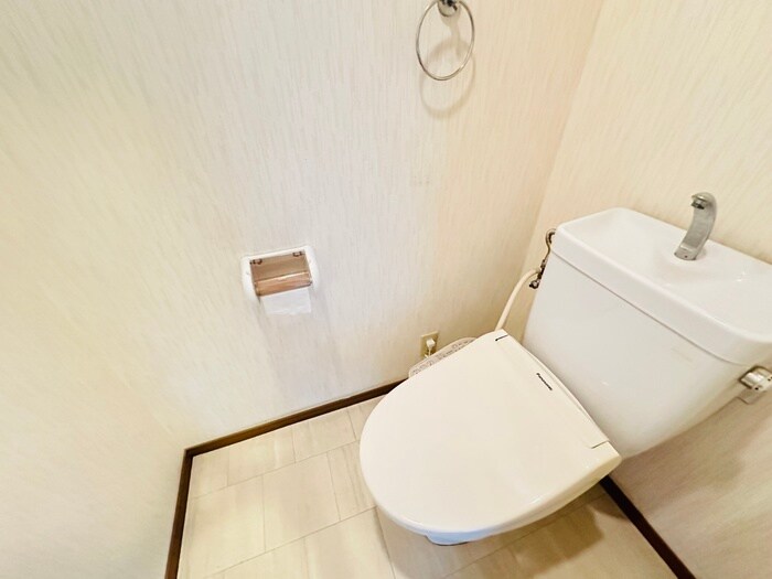 物件内観写真12　(トイレ)