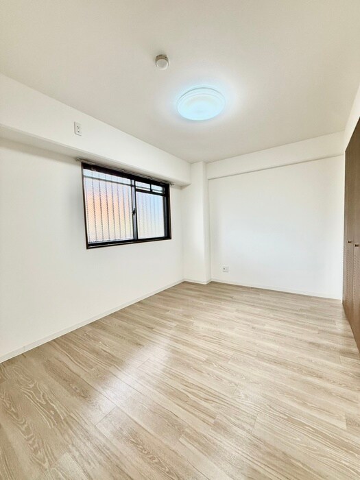 物件内観写真12　(居室)