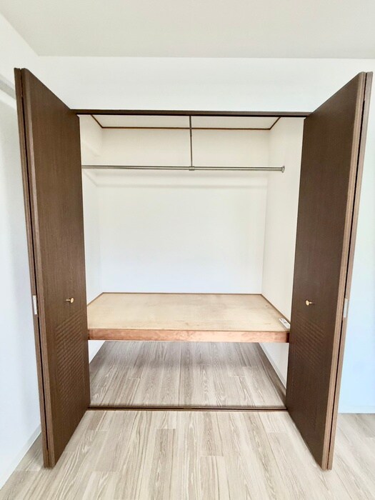 物件内観写真18　(収納)