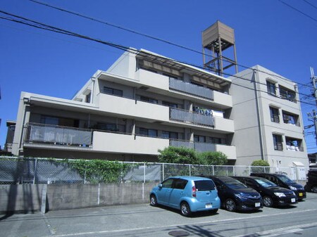 上野西パークハイム（３０４）外観写真