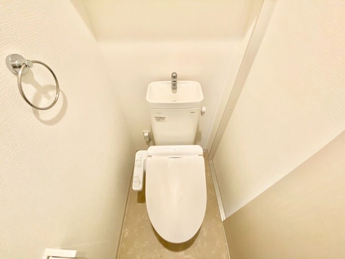 物件内観写真12　(トイレ)