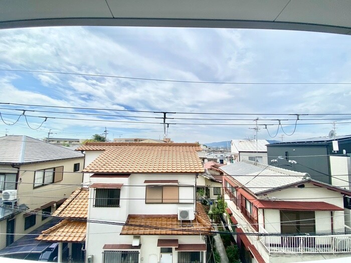 物件内観写真22　(室内からの展望)