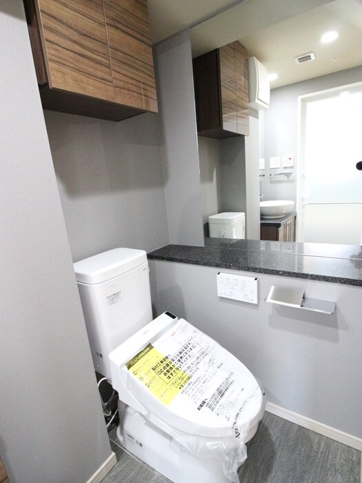 物件内観写真4　(トイレ)