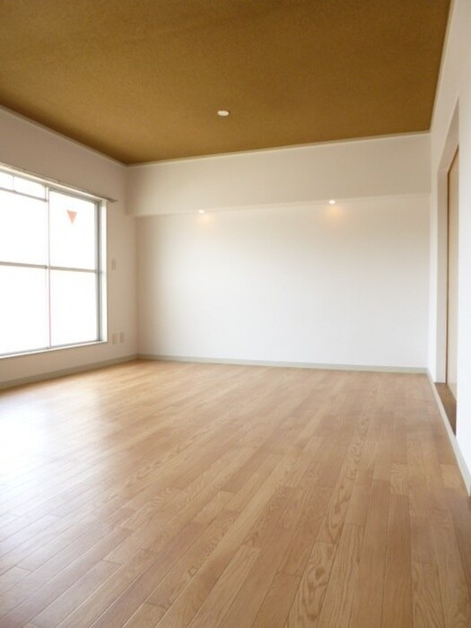 物件内観写真13　(居室)