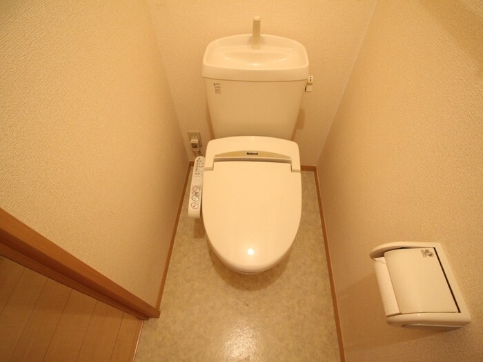 物件内観写真14　(トイレ)