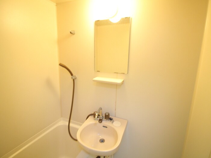 物件内観写真11　(洗面)