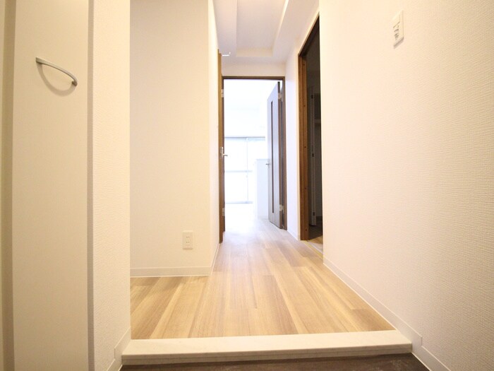 物件内観写真7　(廊下)