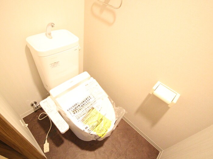 物件内観写真12　(トイレ)