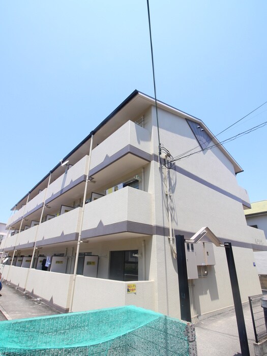 物件外観写真2　(外観写真)