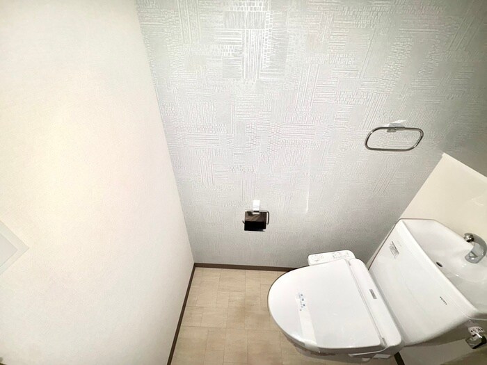 物件内観写真10　(トイレ)