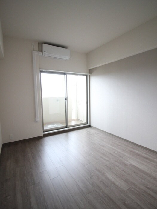 物件内観写真18　(居室)