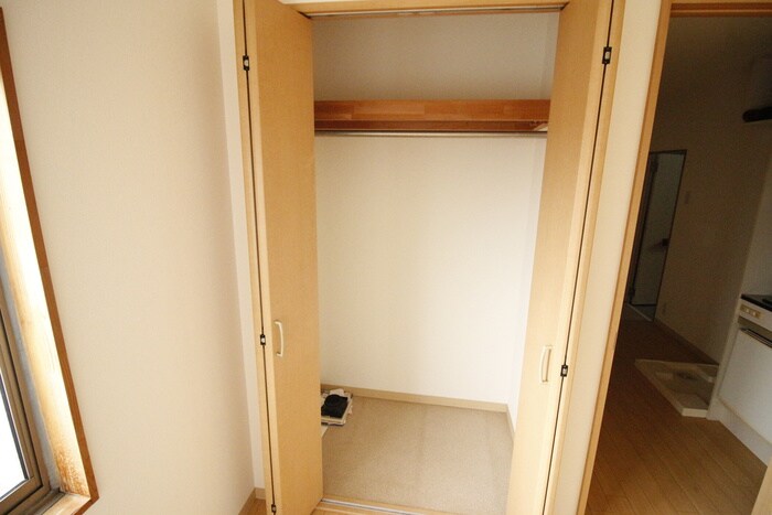 物件内観写真10　(収納)