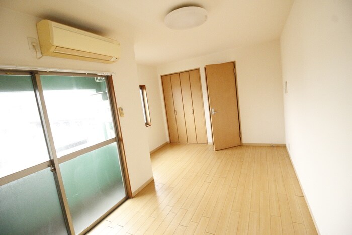 物件内観写真14　(居室)