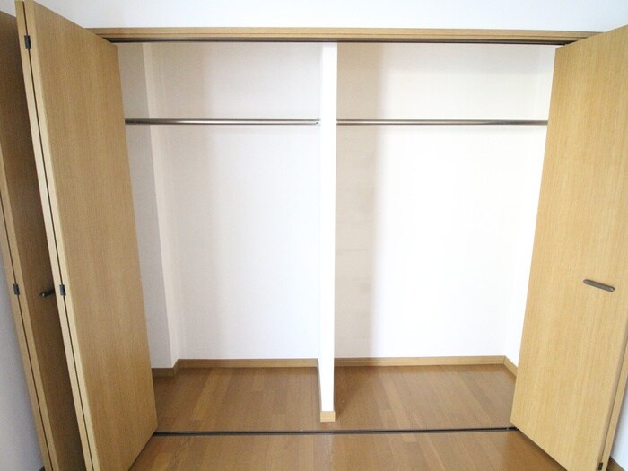 物件内観写真10　(収納)