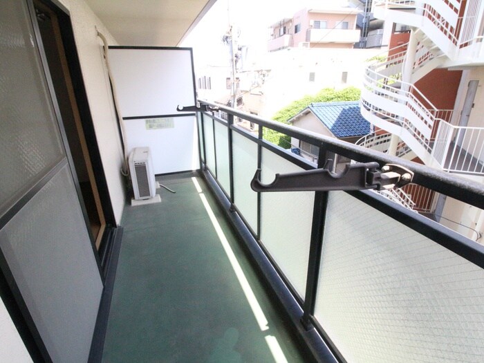 物件内観写真11　(ベランダ・バルコニー)