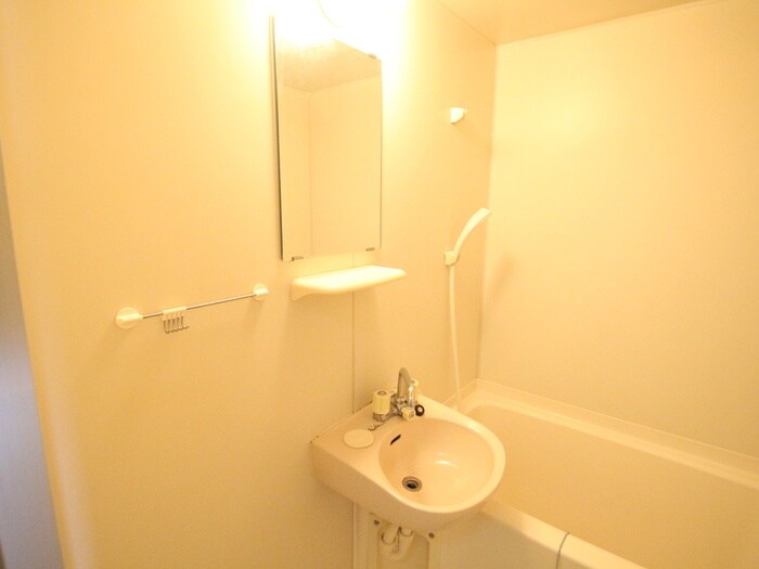 物件内観写真12　(洗面)