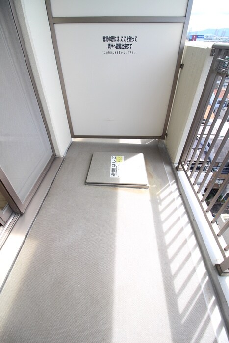 物件内観写真18　(室内からの展望)