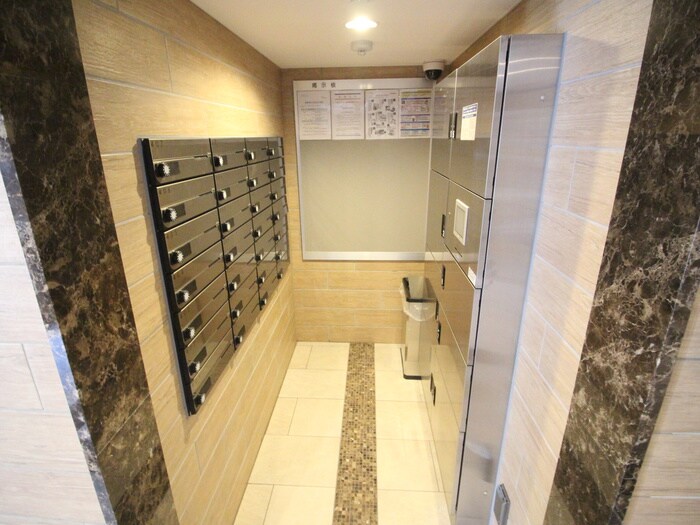 物件外観写真4　(建物設備)