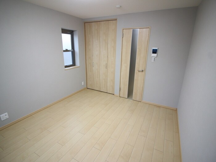 物件内観写真18　(居室)