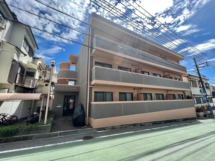 物件外観写真4　(外観写真)