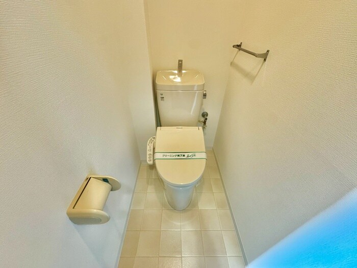 物件内観写真12　(トイレ)