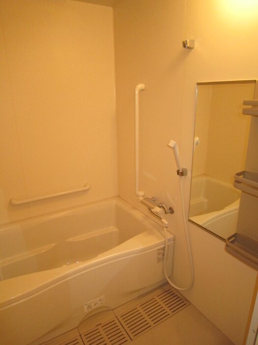 物件内観写真11　(バス／シャワールーム等)