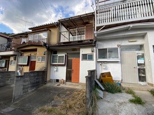 小金塚貸家外観写真