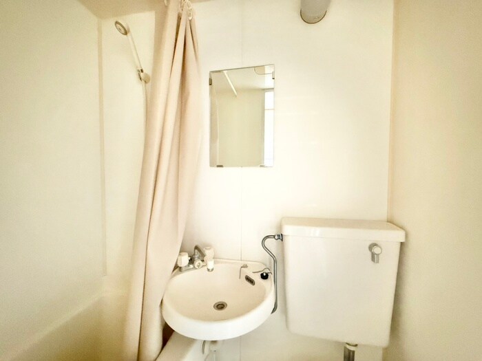 物件内観写真15　(洗面)