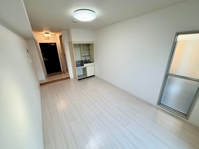 物件内観写真9　(居室)