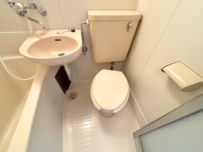 物件内観写真11　(トイレ)