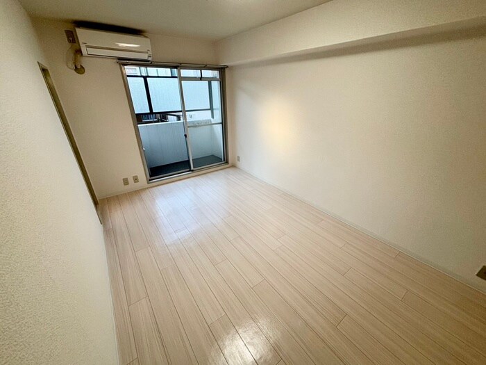 物件内観写真17　(居室)