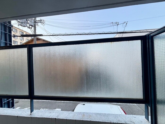 物件内観写真21　(室内からの展望)