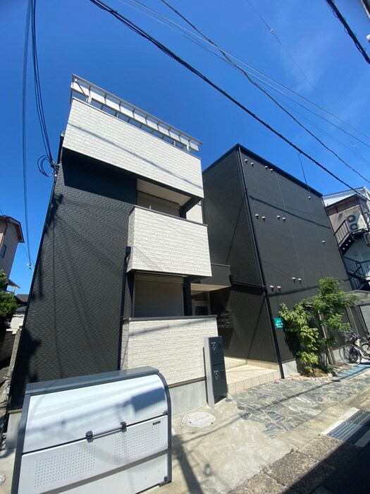 物件外観写真1　(外観写真)