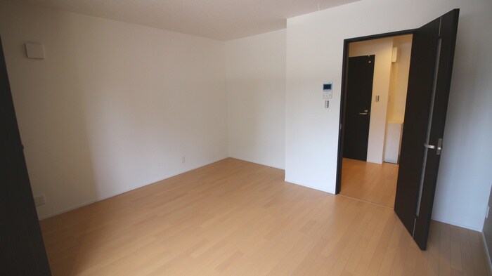 物件内観写真18　(居室)