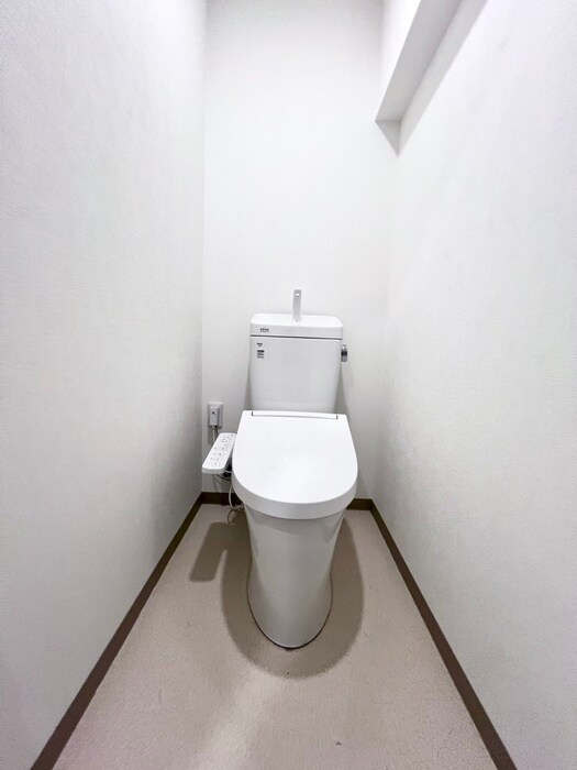 物件内観写真14　(トイレ)