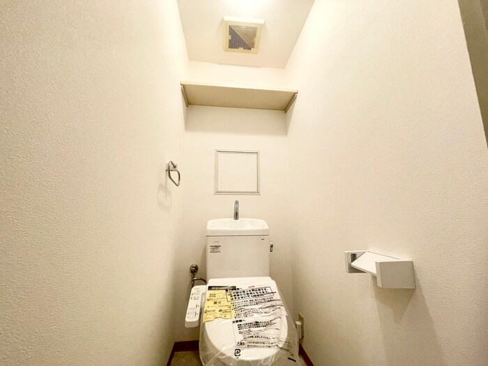 物件内観写真9　(トイレ)