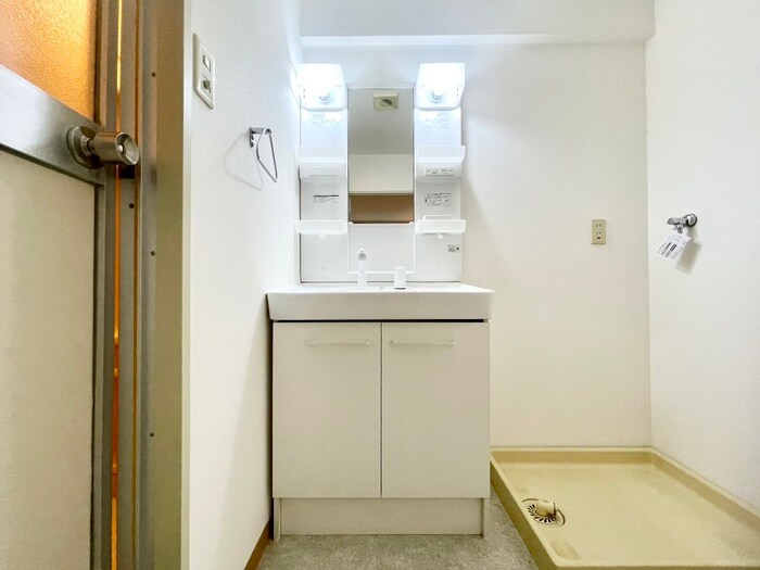 物件内観写真10　(洗面)