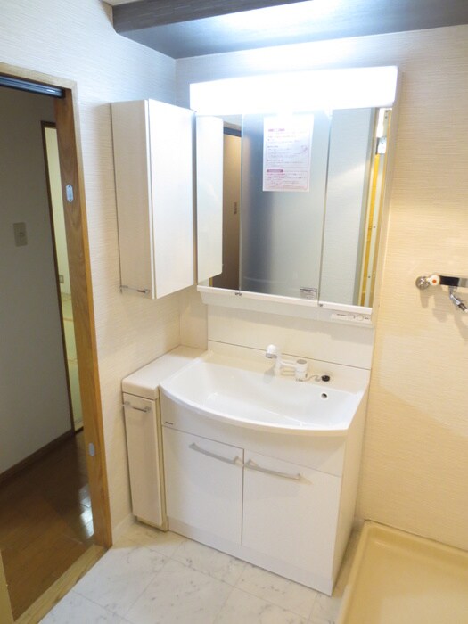 物件内観写真12　(洗面)