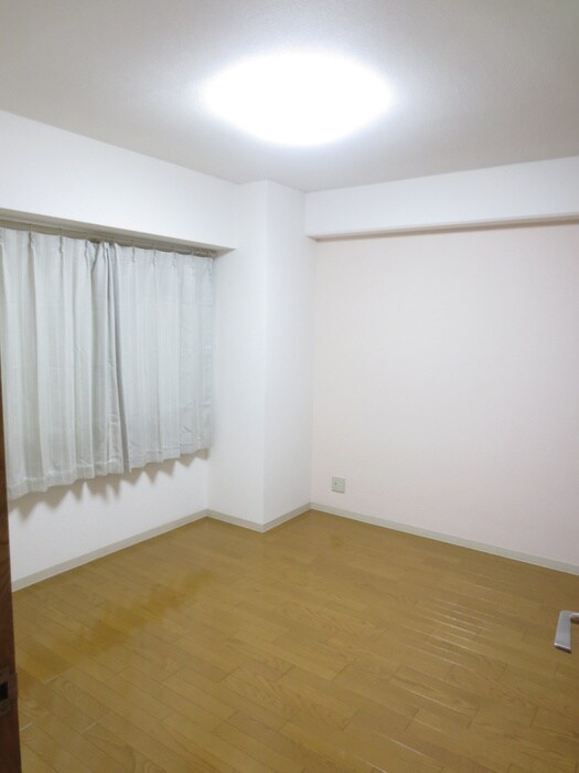 物件内観写真16　(居室)