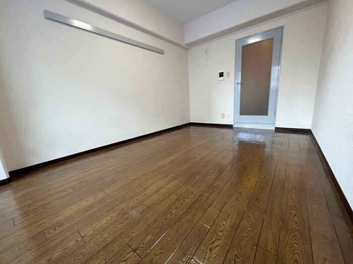 物件内観写真13　(居室)