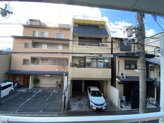 物件内観写真15　(室内からの展望)