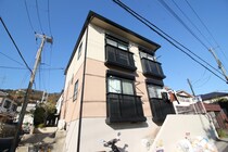 アイズヴィラ岡本の外観写真