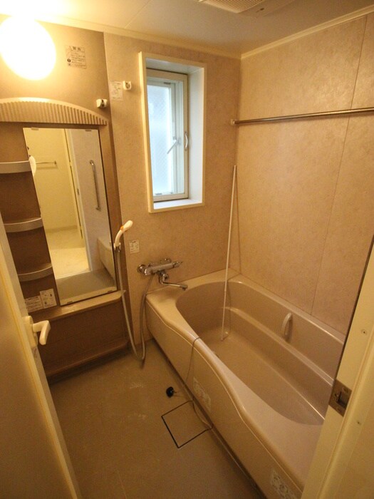 物件内観写真8　(バス／シャワールーム等)