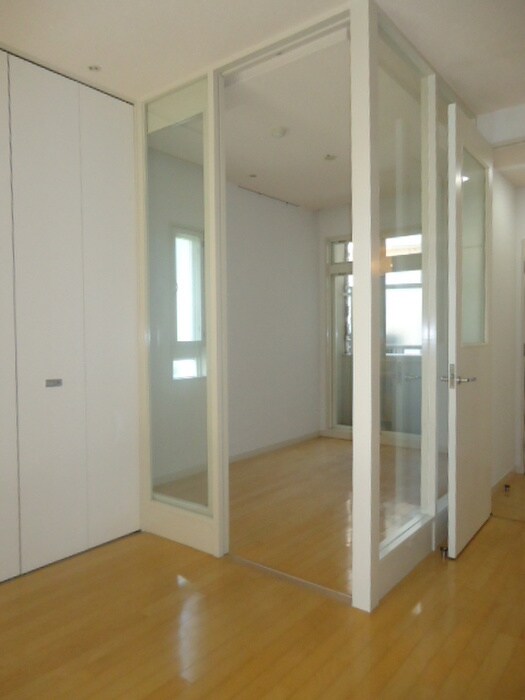 物件内観写真12　(居室)