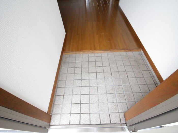 物件内観写真20　(玄関)