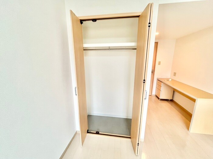 物件内観写真11　(収納)