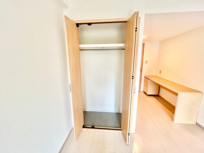 物件内観写真12　(収納)