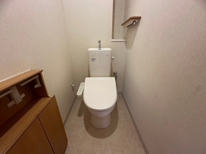 物件内観写真11　(トイレ)